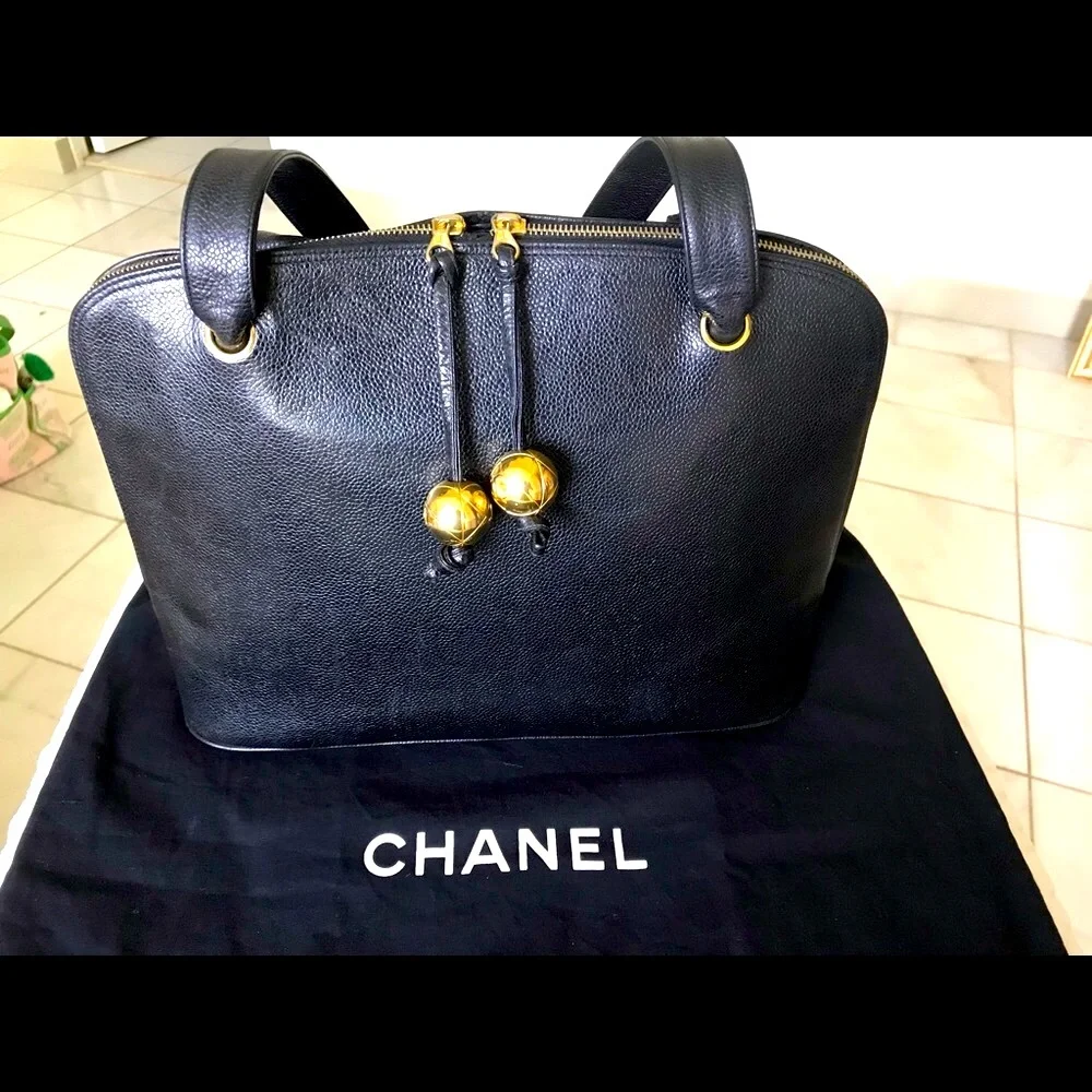 Chanel - Picture 5 of 16